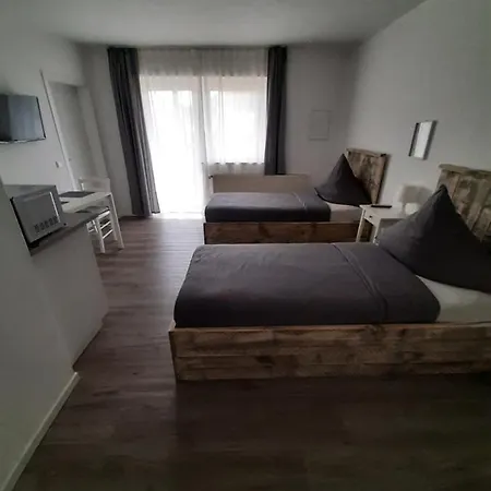 Asche 3* Munster (North Rhine-Westphalia)